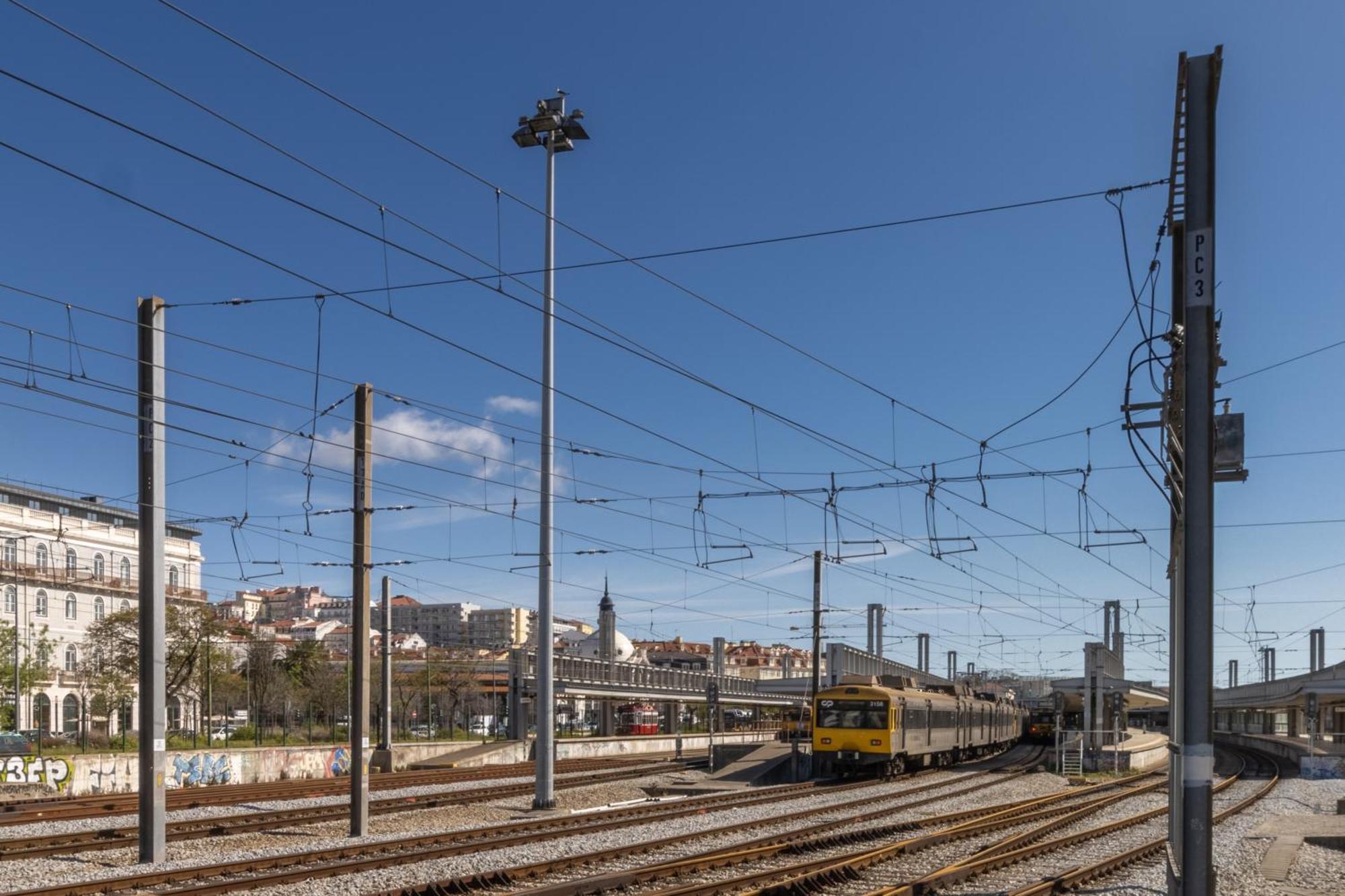 Modern 3Br, Terrace, Ac/Heating & Self Check-In Lägenhet Lisboa Exteriör bild
