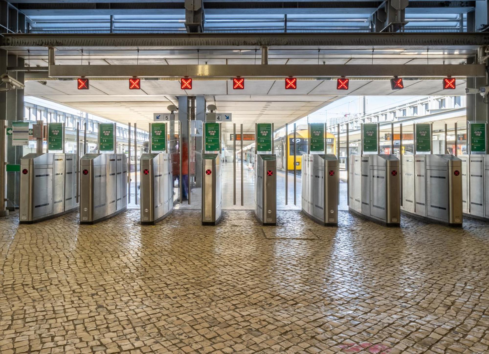 Modern 3Br, Terrace, Ac/Heating & Self Check-In Lägenhet Lisboa Exteriör bild