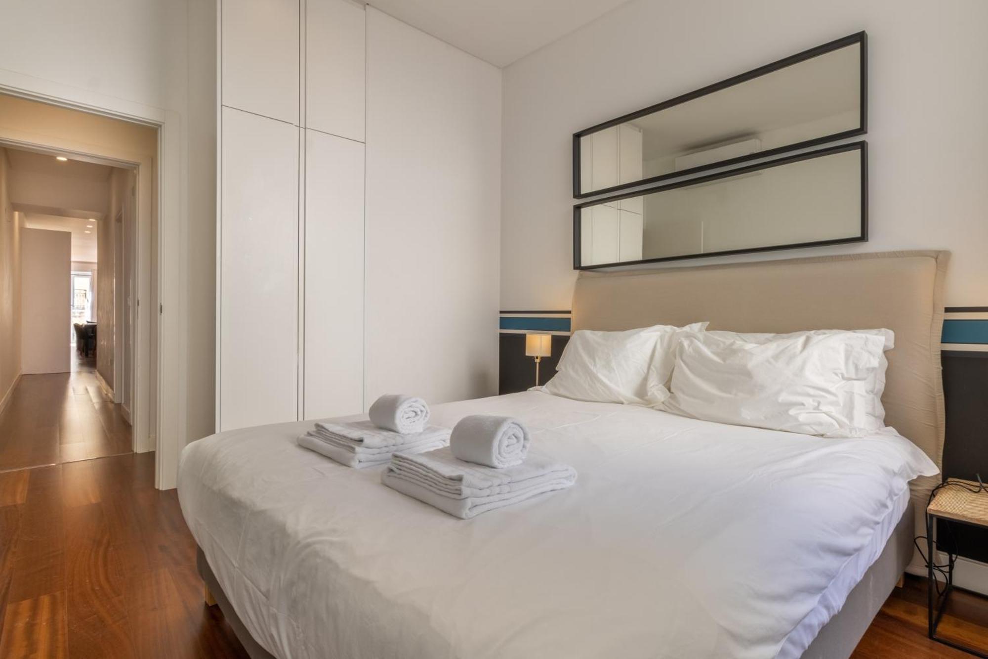Modern 3Br, Terrace, Ac/Heating & Self Check-In Lägenhet Lisboa Exteriör bild