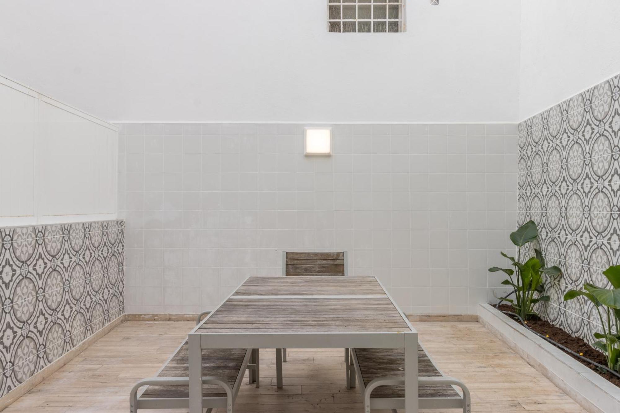 Modern 3Br, Terrace, Ac/Heating & Self Check-In Lägenhet Lisboa Exteriör bild